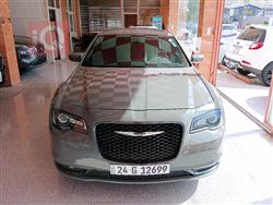 کرایسلەر 300